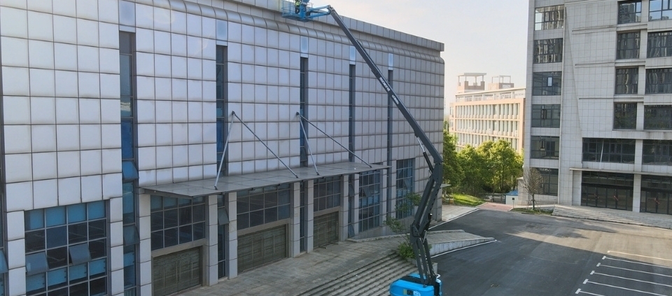 Aliağa Makaslı Eklemli Manlift, Makaslı Eklemli Manlift Aliağa, Aliağa Makaslı Eklemli Manlift Kiralama, Aliağa Makaslı Eklemli Manlift Kiralama Fiyatları