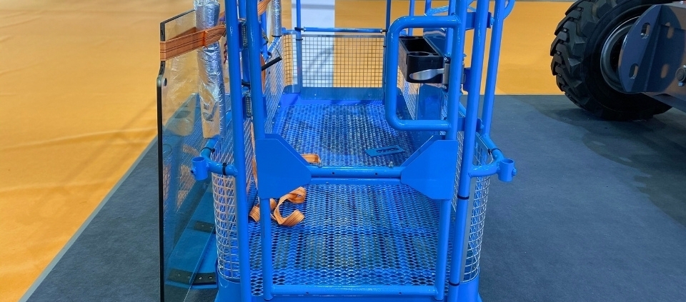 Atatürk Organize Sanayi Makaslı Eklemli Manlift, Makaslı Eklemli Manlift Atatürk Organize Sanayi, Atatürk Organize Sanayi Makaslı Eklemli Manlift Kiralama, Atatürk Organize Sanayi Makaslı Eklemli Manlift Kiralama Fiyatları