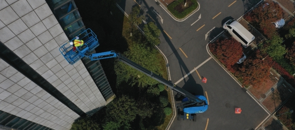 Ayrancılar Makaslı Eklemli Manlift, Makaslı Eklemli Manlift Ayrancılar, Ayrancılar Makaslı Eklemli Manlift Kiralama, Ayrancılar Makaslı Eklemli Manlift Kiralama Fiyatları