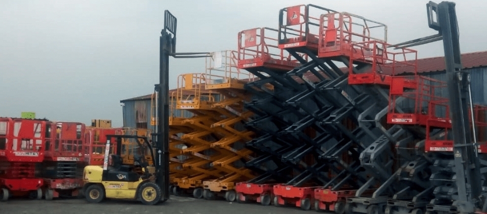 Kemalpaşa Makaslı Eklemli Manlift, Makaslı Eklemli Manlift Kemalpaşa, Kemalpaşa Makaslı Eklemli Manlift Kiralama, Kemalpaşa Makaslı Eklemli Manlift Kiralama Fiyatları