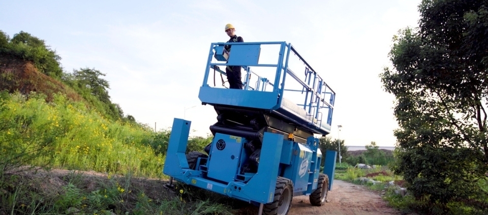 Seferihisar Manlift Kiralama, Manlift Kiralama Seferihisar, Seferihisar Manlift Kiralama Firmaları, Seferihisar Kiralık Manlift