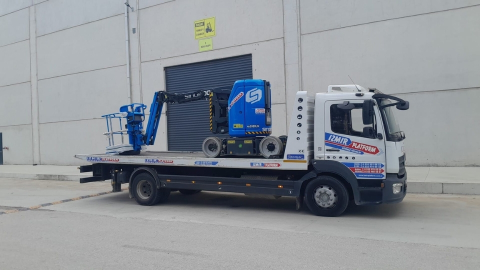 Günlük Manlift Kiralama İzmir, İzmir Günlük Kiralık Manlift, Günlük Platfrom Kiralama İzmir, İzmir Günlük Manlift Fiyatları